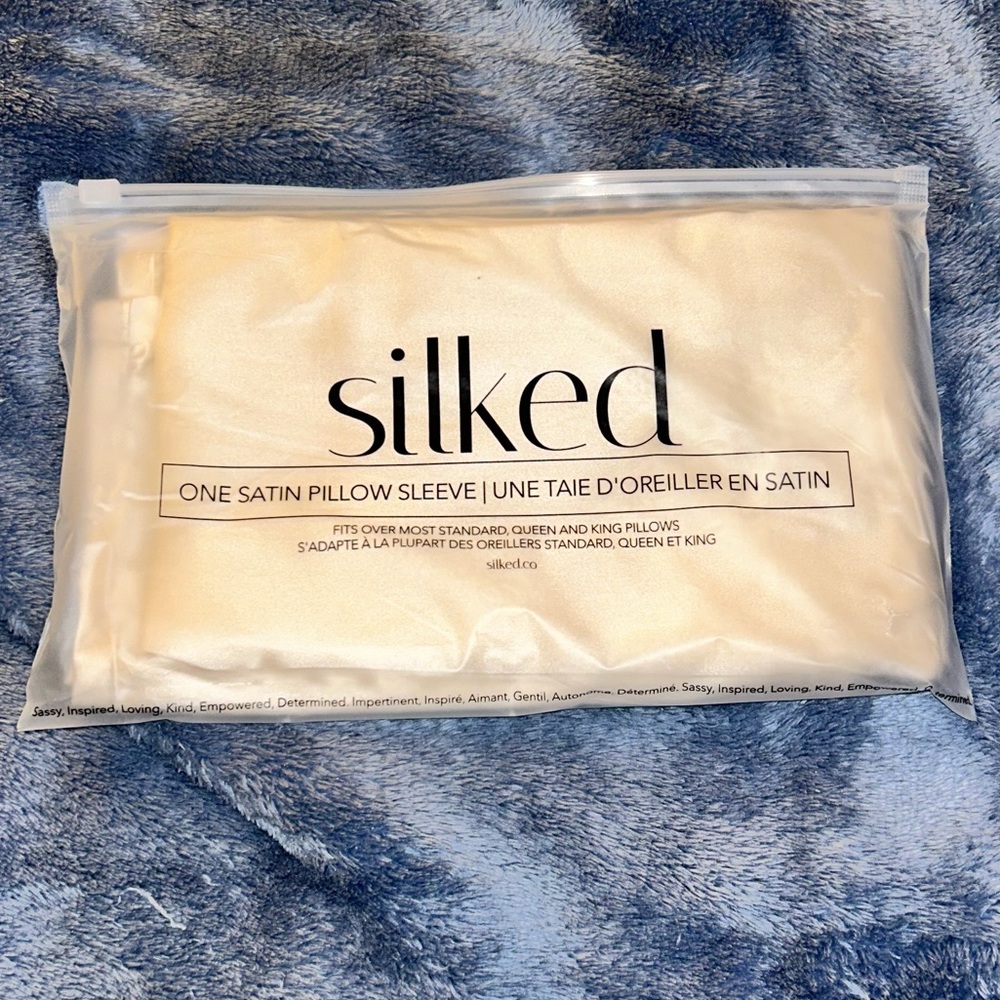 Siloed Pillow Sleeve-Ivory